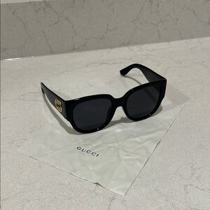 Gucci Black Sunglasses